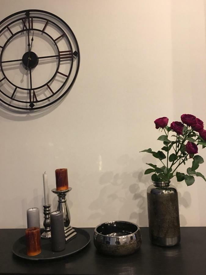 Aparthotel Osobnyak à Jūrkalne Extérieur photo