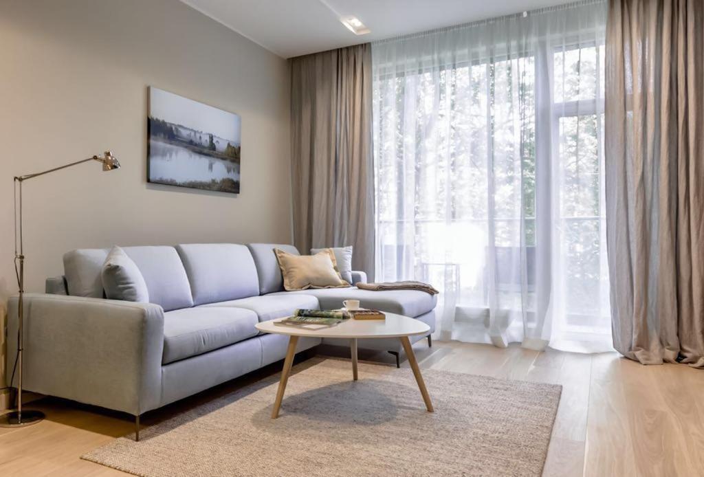 Aparthotel Osobnyak à Jūrkalne Extérieur photo